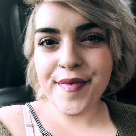 Meet your Posher, Kourtney - Picture 1 of 1